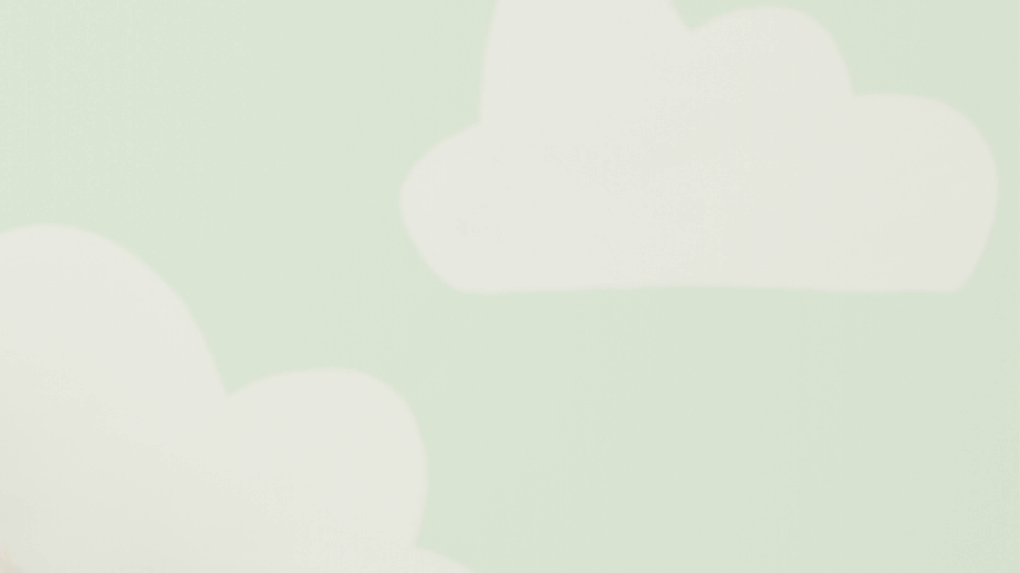 Des nuages au plafond Pour une décoration subtile et fantaisiste à la fois, pourquoi ne pas recréer un ciel d’été sur le plafond de la chambre de votre bébé ?