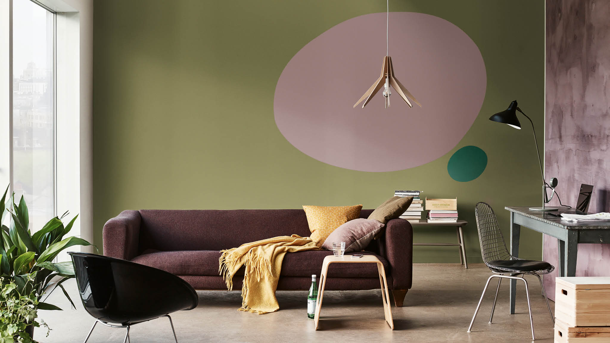 Un salon vert orné d'un motif ovale Un salon vert orné d'un motif ovaleUn salon vert orné d'un motif ovale