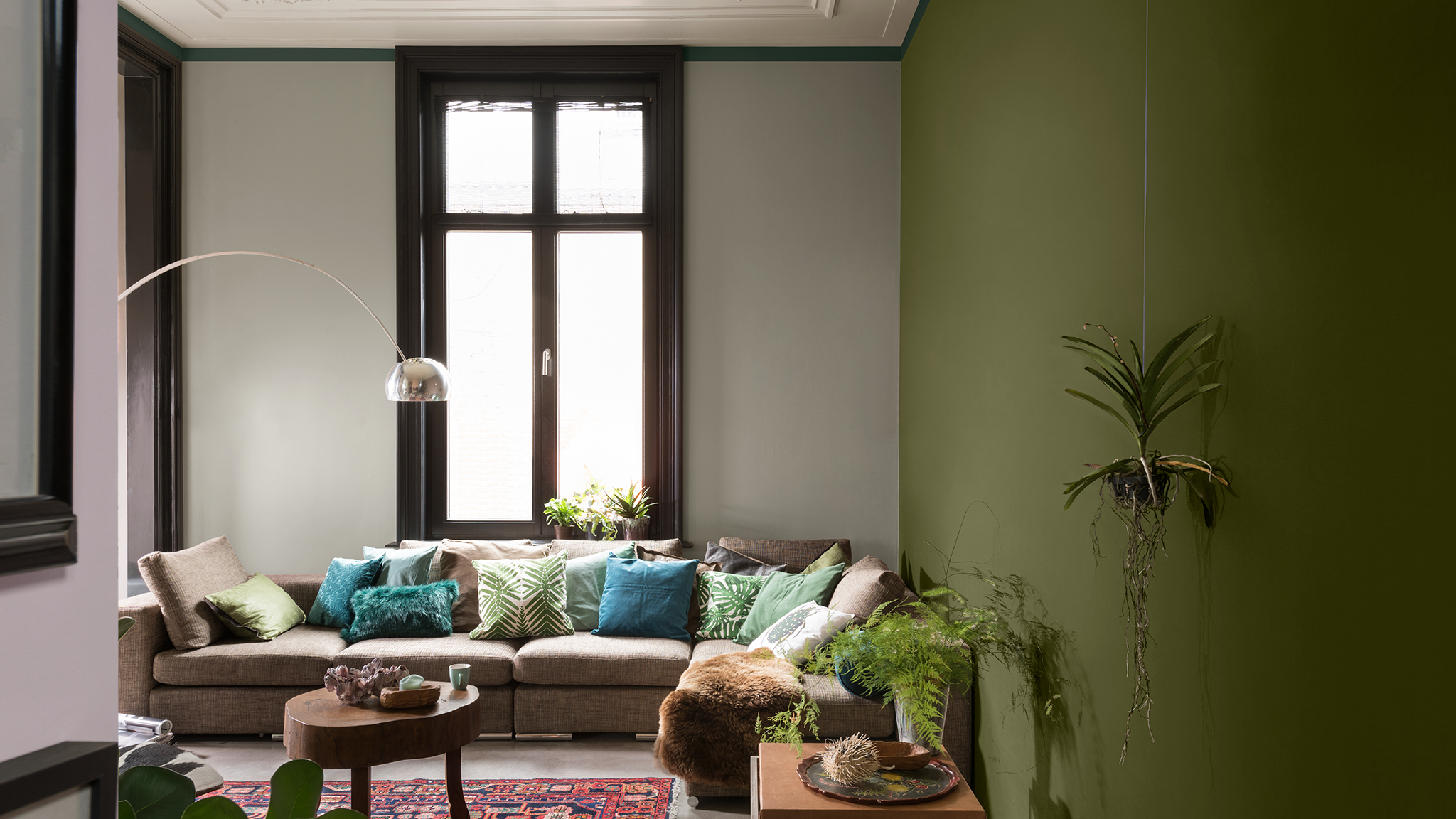 Salon vert nature Favorisez la méditation avec un intérieur naturel et organique.