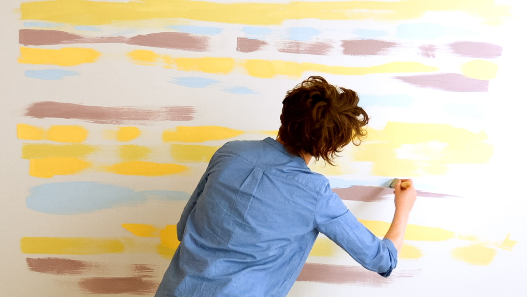 Un mur d’accent avec des lignes irrégulières Si vous aimez les rayures, mais avez envie de quelque chose d’un peu différent, cassez les codes !
