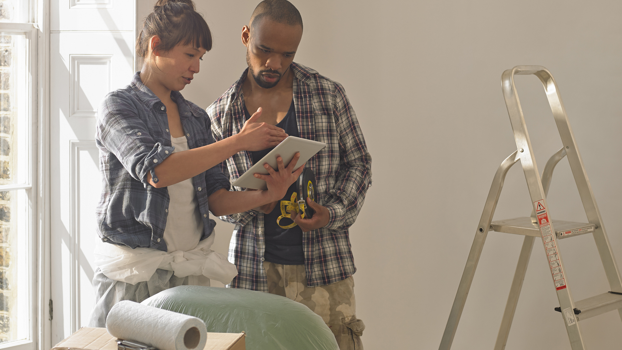 Faire une liste de choses « a faire » pour la decoration Faites le tour de votre nouvelle maison et faites une liste en incluant les travaux qui peuvent facilement être réalisés avec un petit budget.
