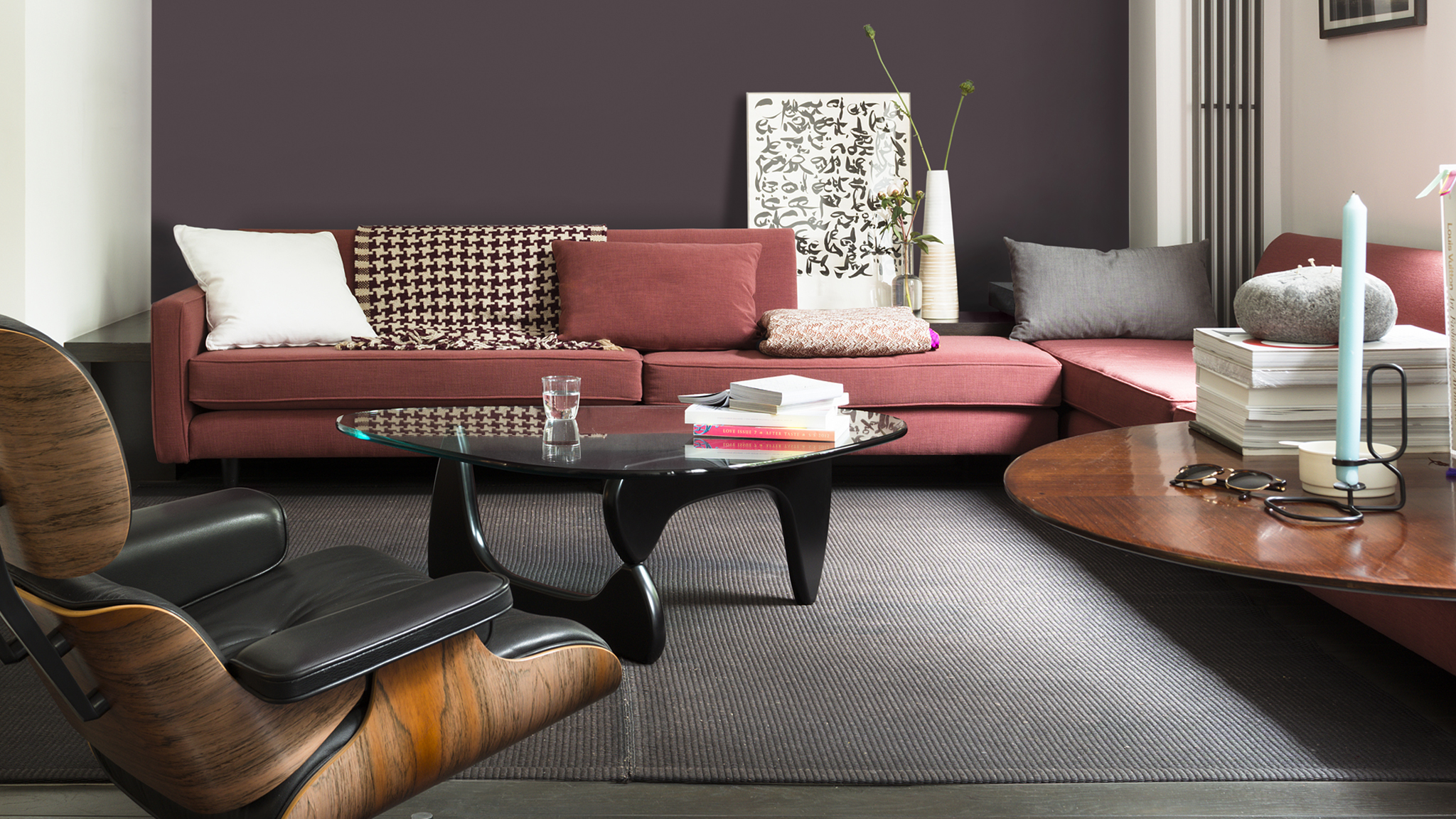 Les couleurs anciennes donnent un style classique Une nuance rouge profonde et chocolatée donnera une note spectaculaire à votre nouvelle maison