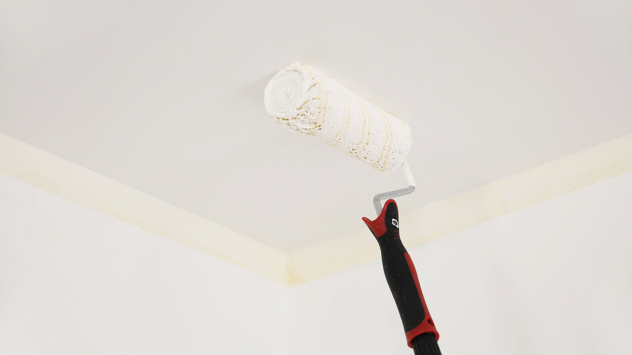 Peindre un mur et plafond SDB - 3 Peindre un mur et plafond SDB - 3